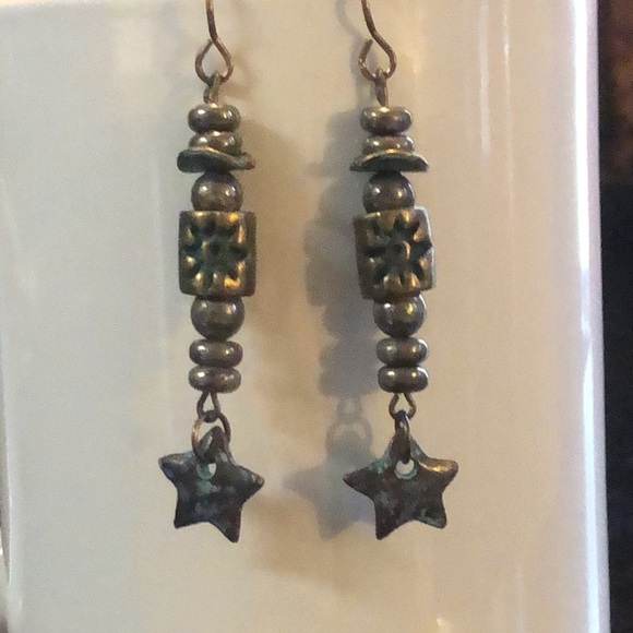 pyrite & patina star earrings handcrafted - Picture 7 of 14